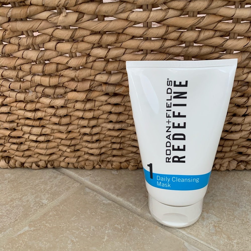 Rodan and Fields - Redefine Daily Cleansing Mask